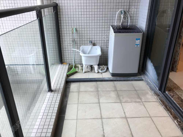 客厅