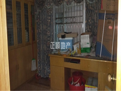 次卧