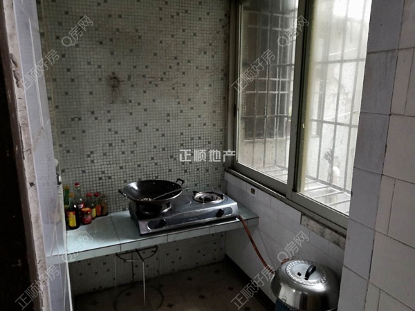 5ba80dd3a5ebe9f5ca1594cfdbb7cad.jpg