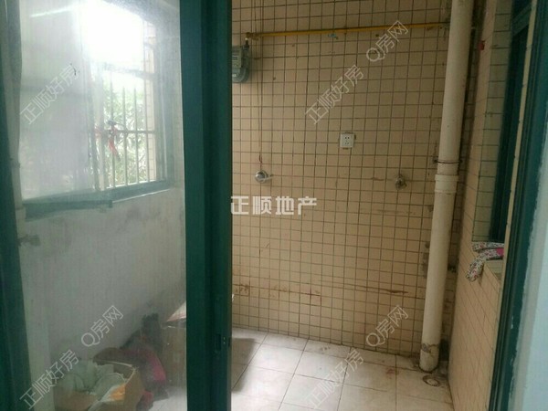 客厅