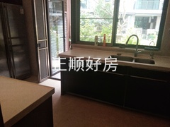 厨房