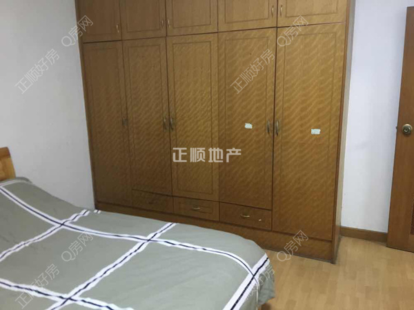主卧