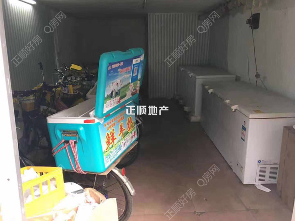 客厅