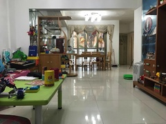 house_img