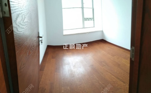 36c5d5e6375efde8ecc08bd11e2ea9d.jpg