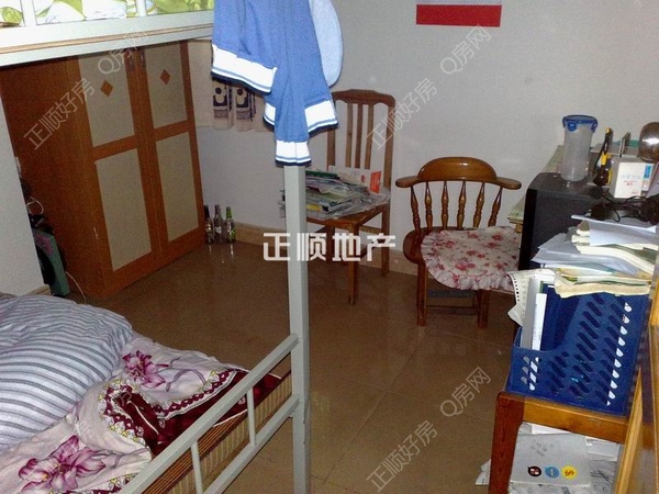 房间-1026400.jpg