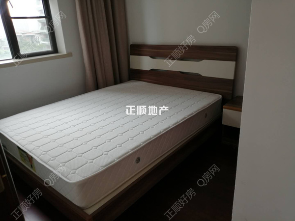 次卧