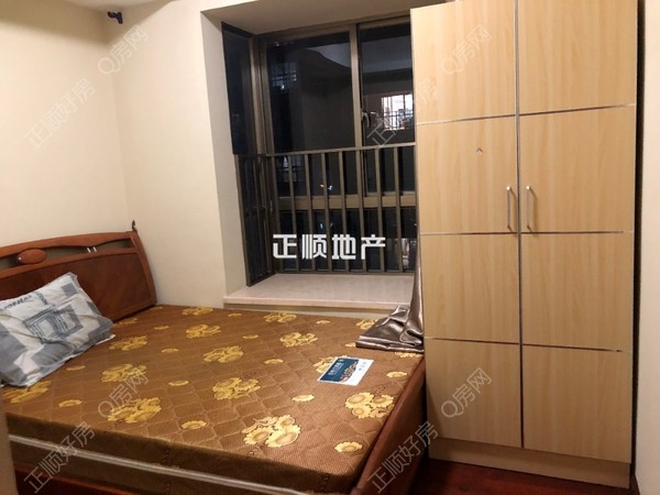次卧