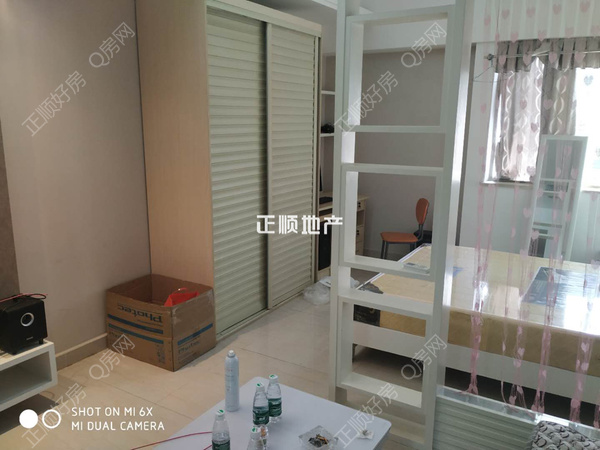 客厅
