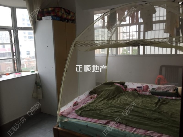 客厅