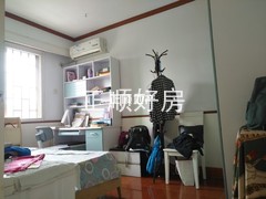 次卧