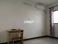 主卧