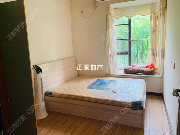 次卧