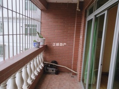 阳台1.jpg
