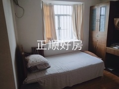 次卧3.jpg