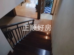 楼梯.jpg