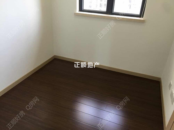次卧