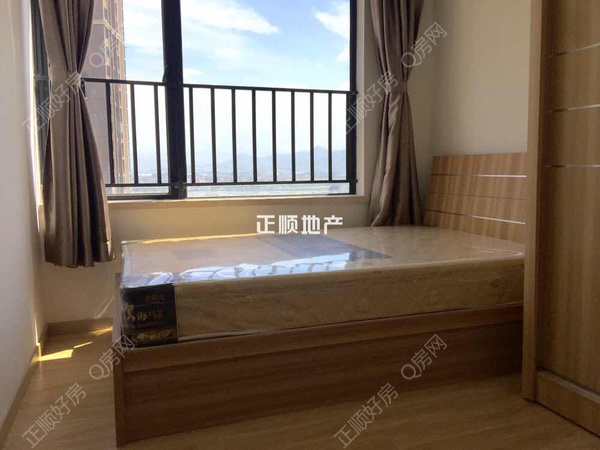 次卧