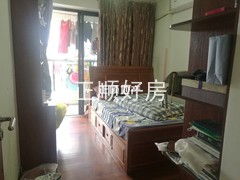 次卧
