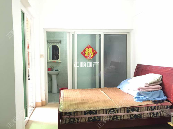客厅