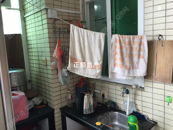厨房