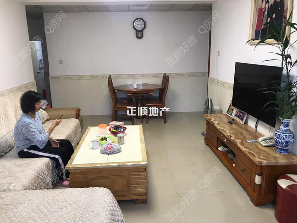 客厅