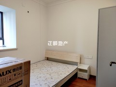 主卧