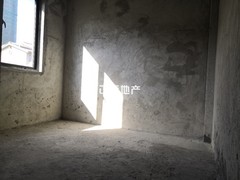 次卧