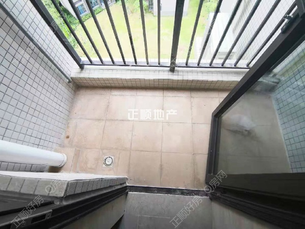 厨房阳台