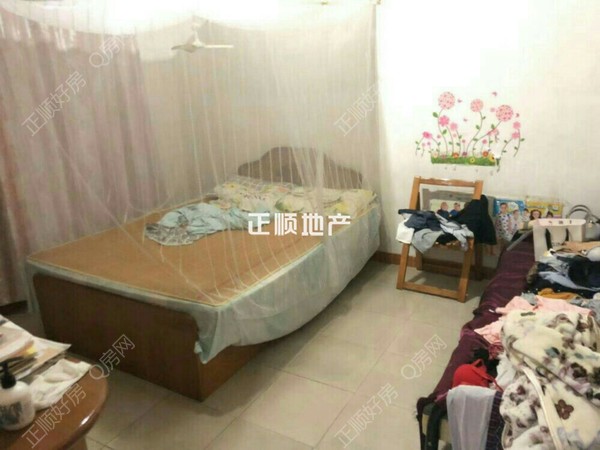主卧