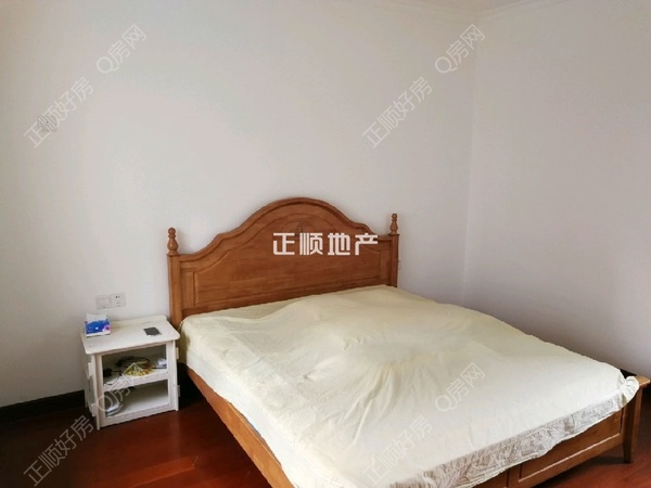次卧