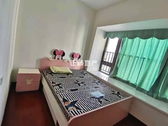 次卧
