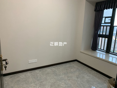 次卧
