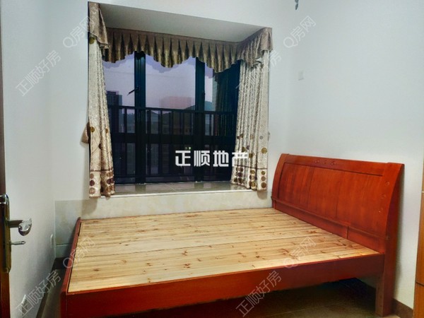 主卧