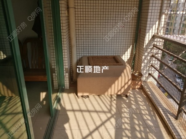 客厅