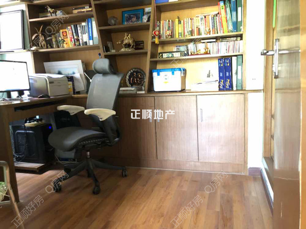 主卧