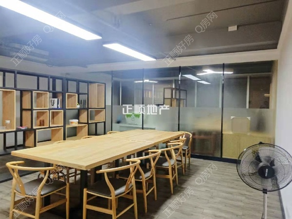 水湾大厦1室在售房源图片