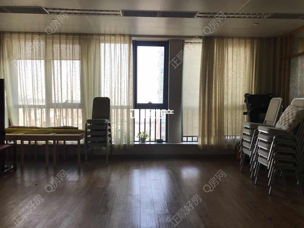 客厅