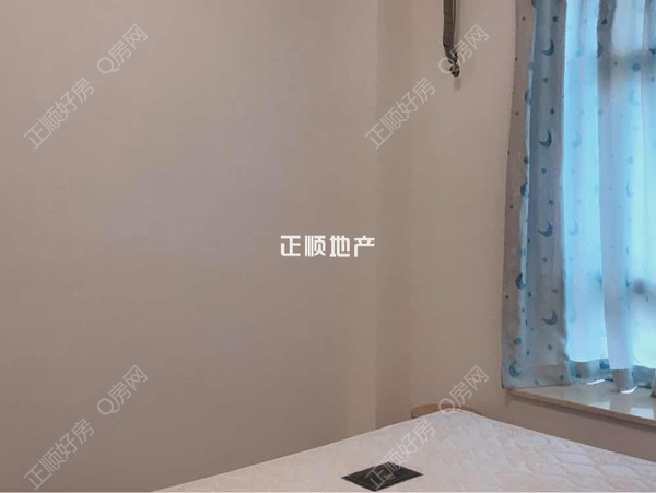 次卧
