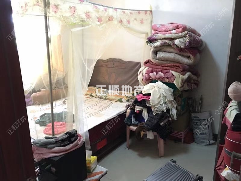 湖星水岸华庭 4房2厅2卫 精装 125.80平