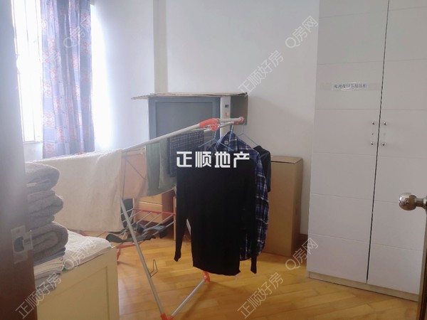 客厅