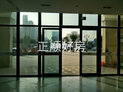 客厅