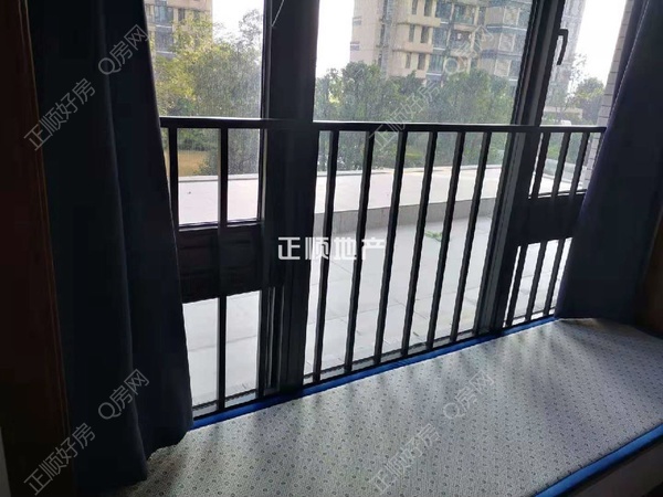 飘窗