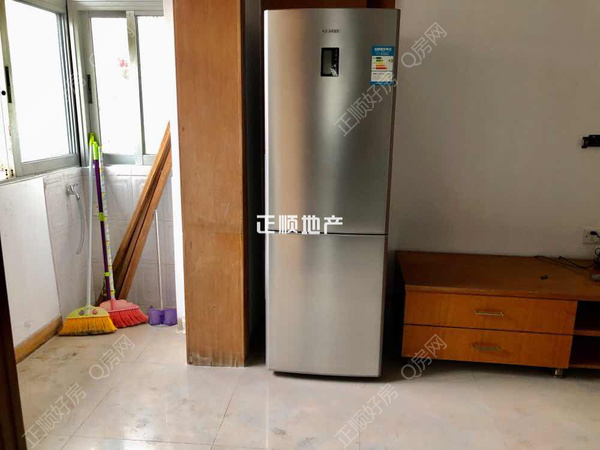 客厅