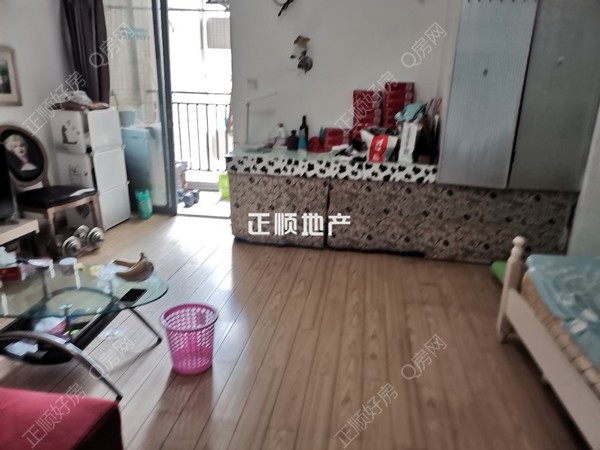 客厅