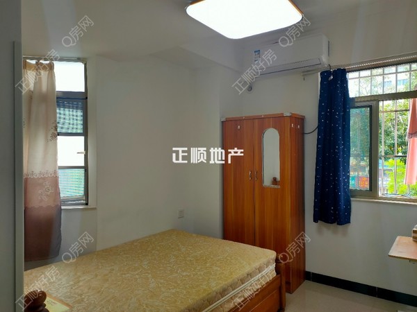客厅