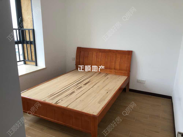 主卧