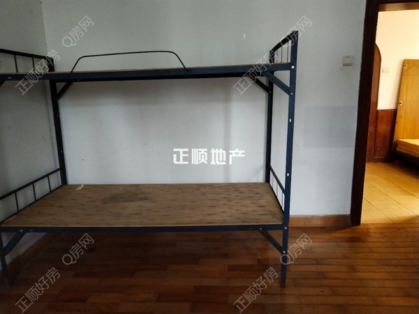 客厅
