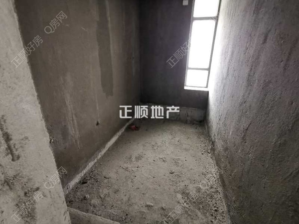 s9299052ACCBD41B99F4183D499BDFB22.jpg