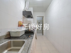 sF013079B90594A9FA6A1F2629B28DD43.jpg